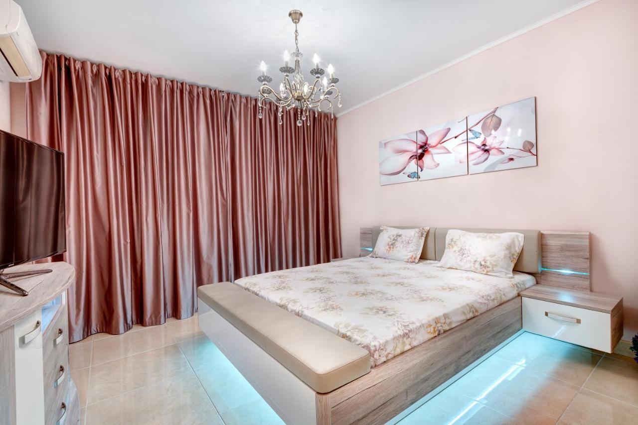 Esteban Vip Residence Club 内塞伯尔 外观 照片
