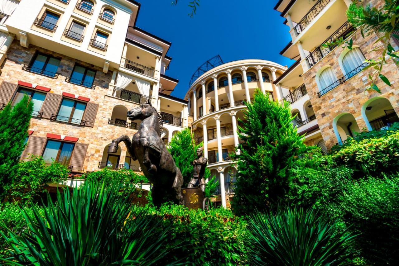 Esteban Vip Residence Club 内塞伯尔 外观 照片