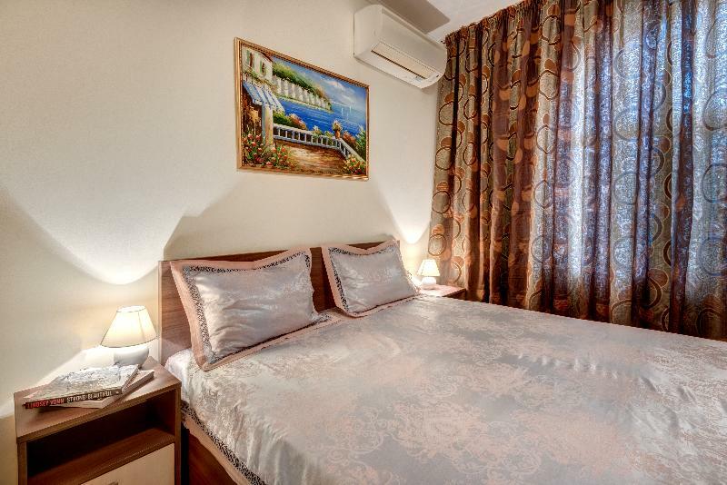 Esteban Vip Residence Club 内塞伯尔 外观 照片