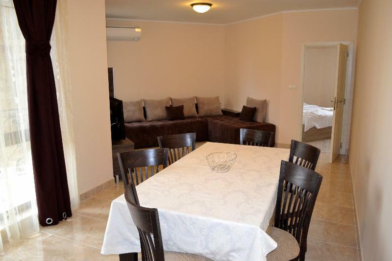 Esteban Vip Residence Club 内塞伯尔 外观 照片