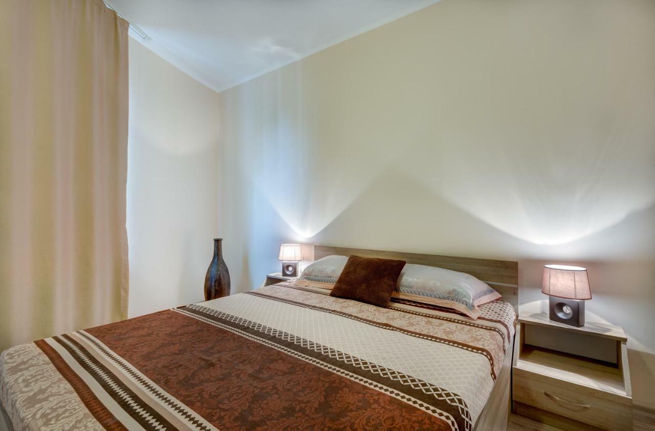 Esteban Vip Residence Club 内塞伯尔 外观 照片