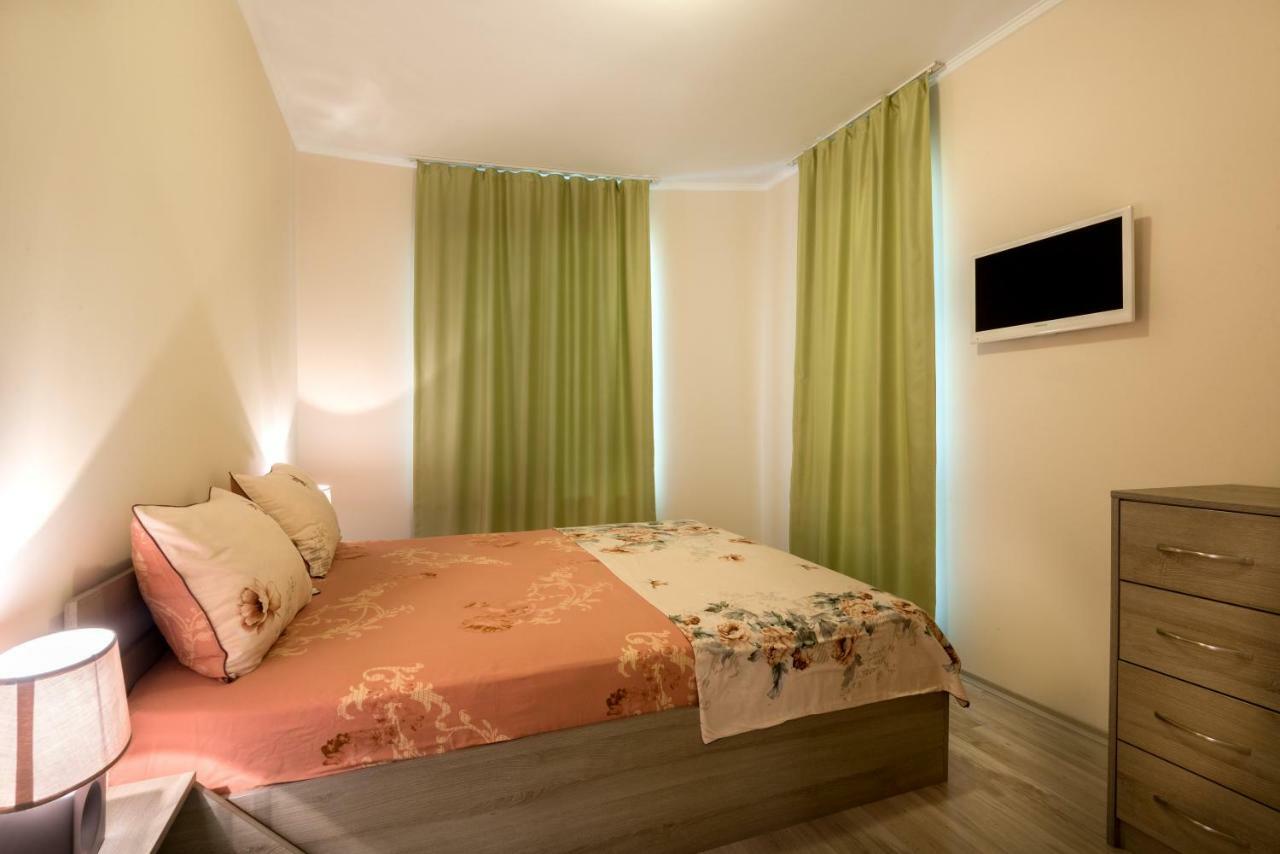 Esteban Vip Residence Club 内塞伯尔 外观 照片